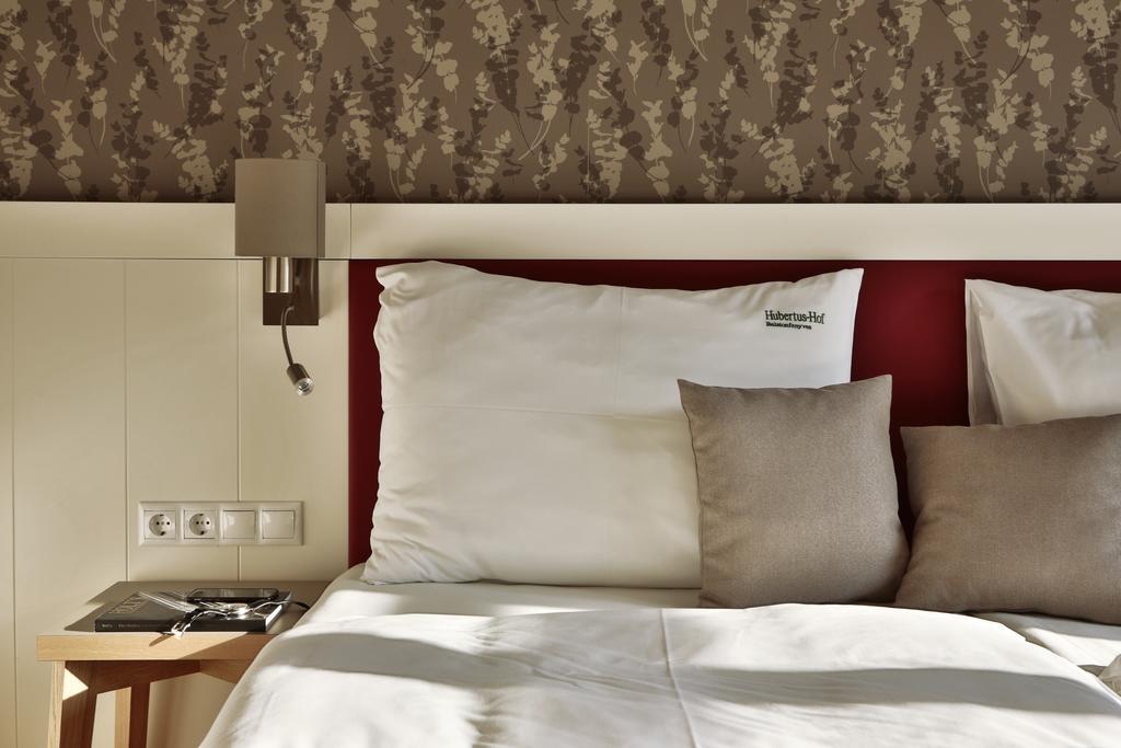 Hubertus Hof Landhotel Balatonfenyves Cameră foto